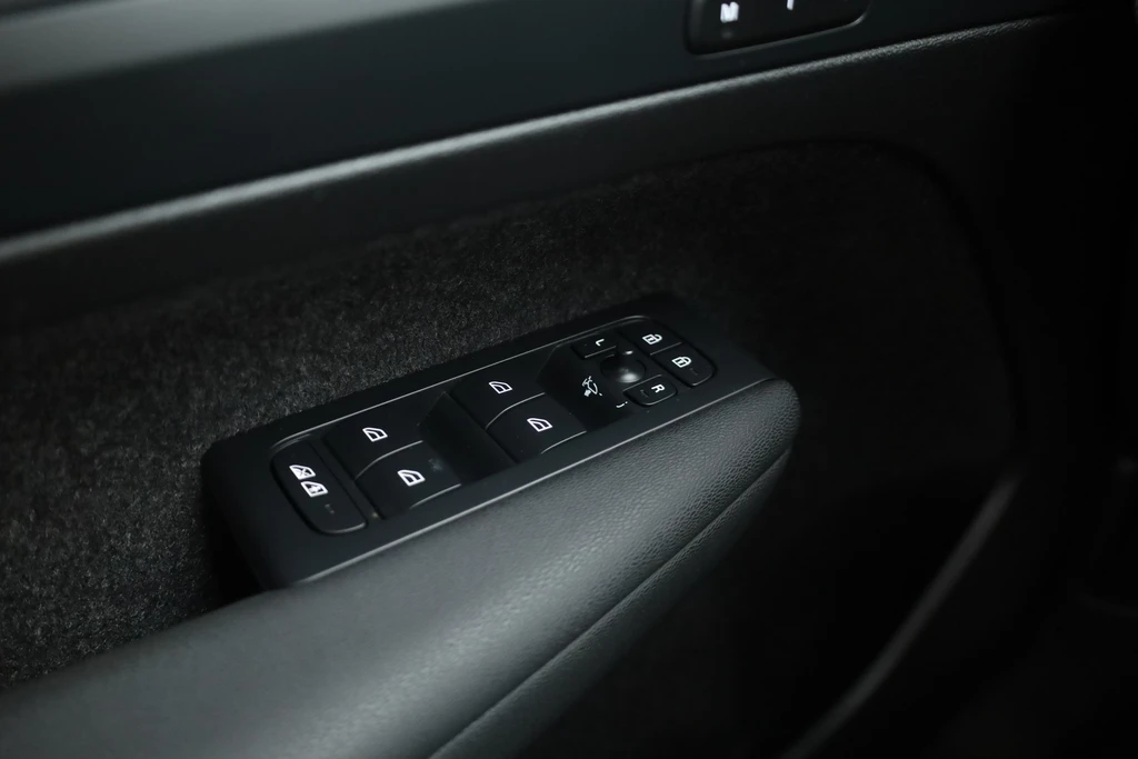 Volvo C40 – foto 11