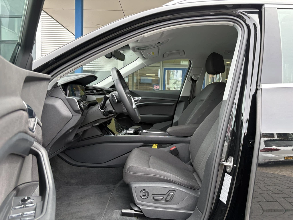 Audi e-tron – foto 14