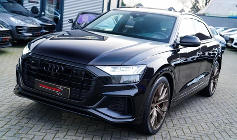 Audi Q8 60 TFSI e quattro Competition | Achterbank Verwarming | Stuurwiel Verwarming | Bang & Olufsen