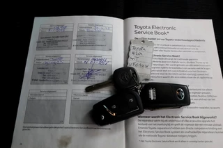 Toyota Hilux – thumbnail 12