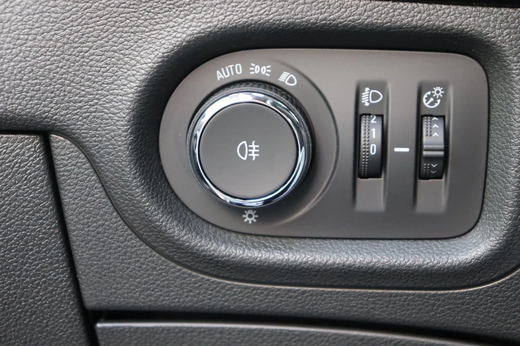 Opel Astra – foto 23
