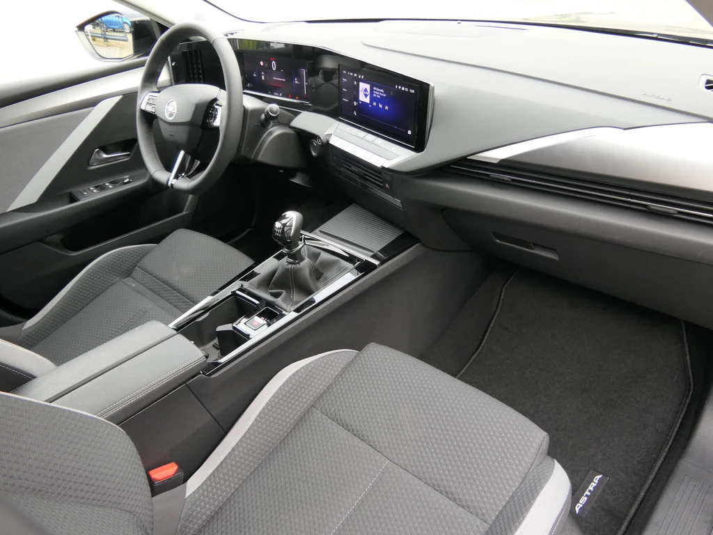 Opel Astra – foto 19