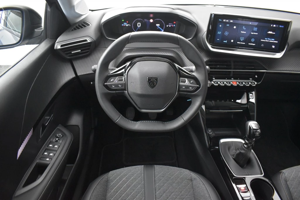 Peugeot 208 – foto 13