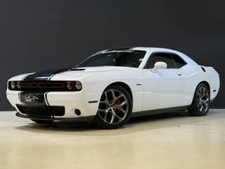 Dodge Challenger – thumbnail 1