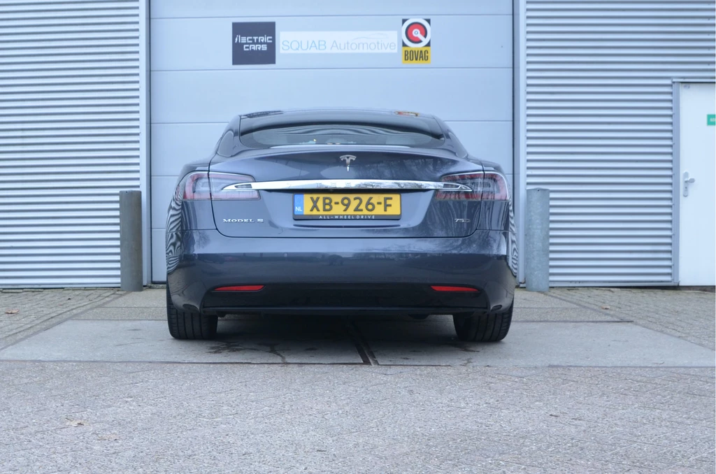 Tesla Model S – foto 2