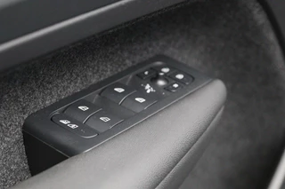 Volvo XC40 – thumbnail 17