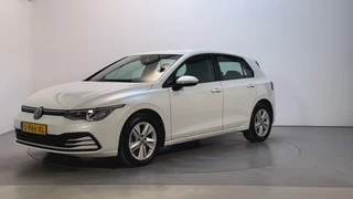 Volkswagen Golf – thumbnail 1
