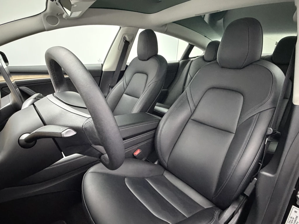 Tesla Model 3 – foto 11