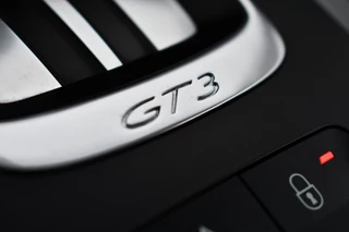 Porsche 911 – thumbnail 69