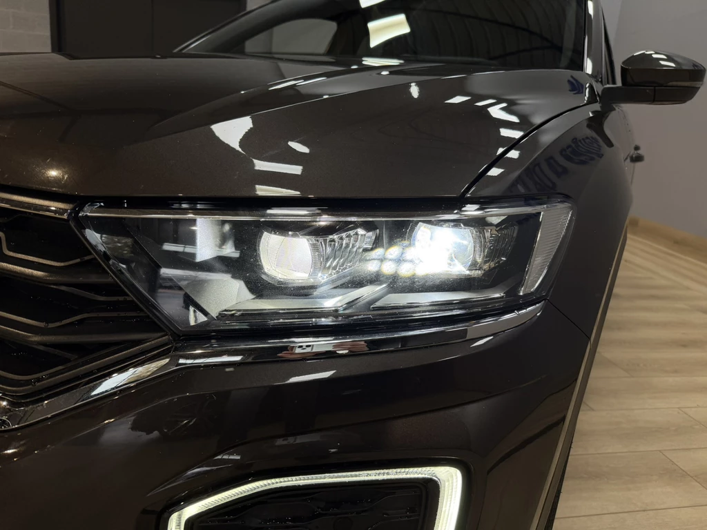 Volkswagen T-Roc – foto 10