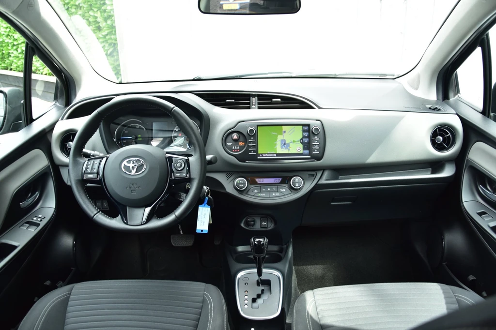 Toyota Yaris – foto 10