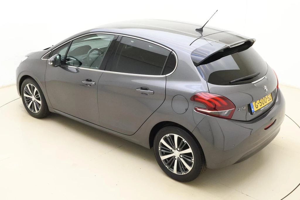Peugeot 208 – foto 3