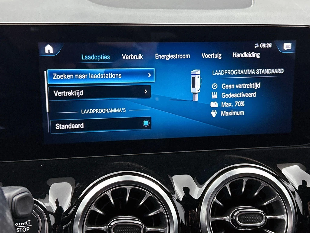 Mercedes-Benz EQA – foto 11