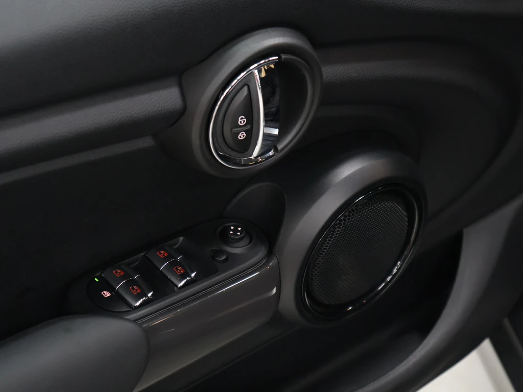 MINI 5-deurs – foto 12