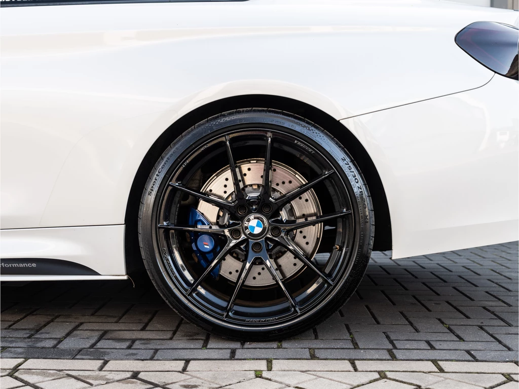 BMW M4 – foto 32