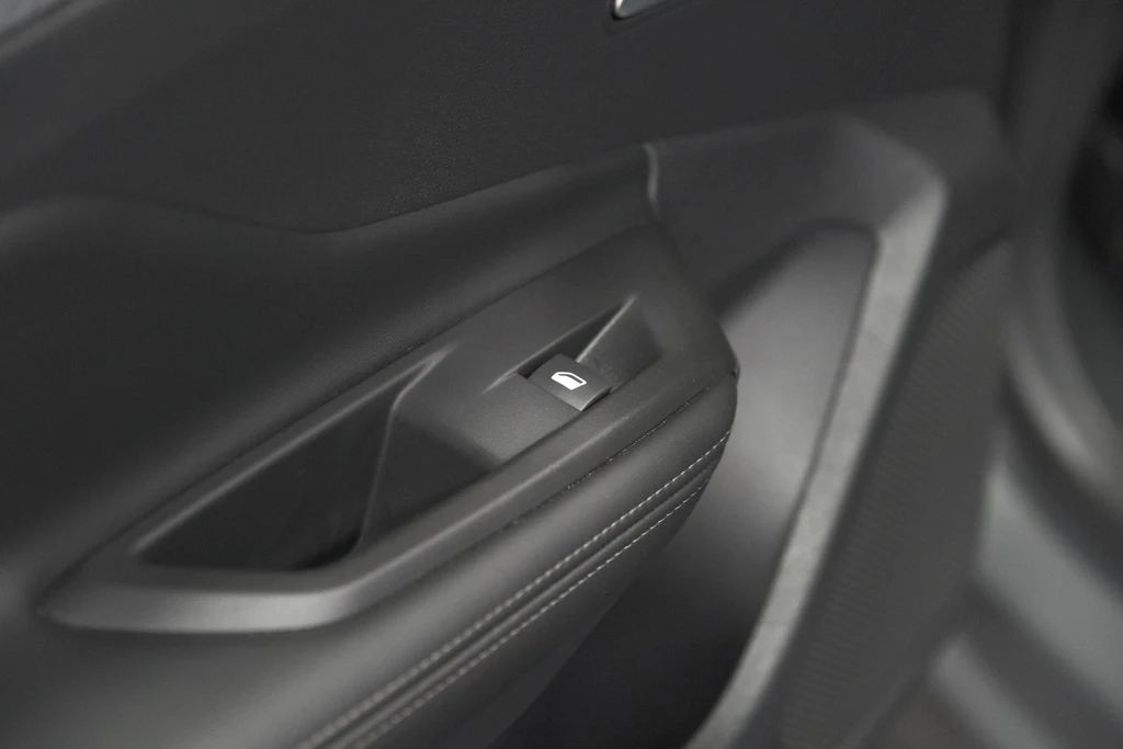 Peugeot 408 – foto 25