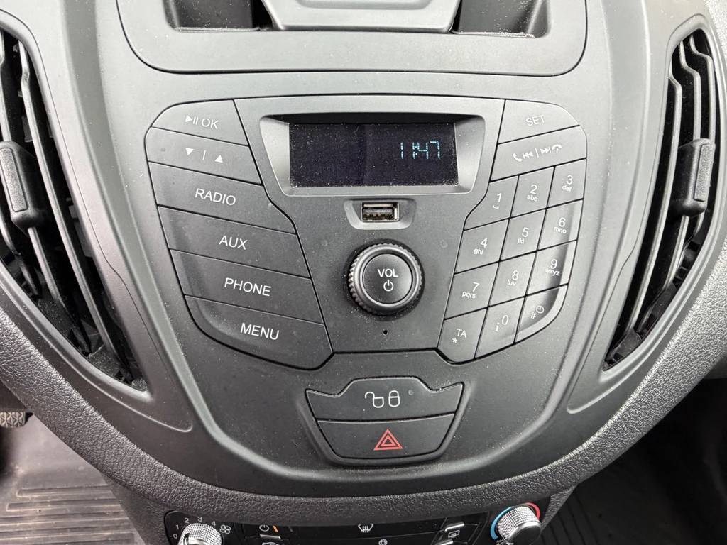 Ford Transit Courier – foto 30
