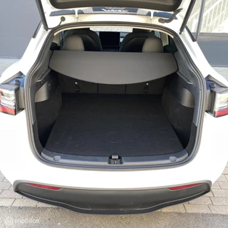 Tesla Model Y – thumbnail 19