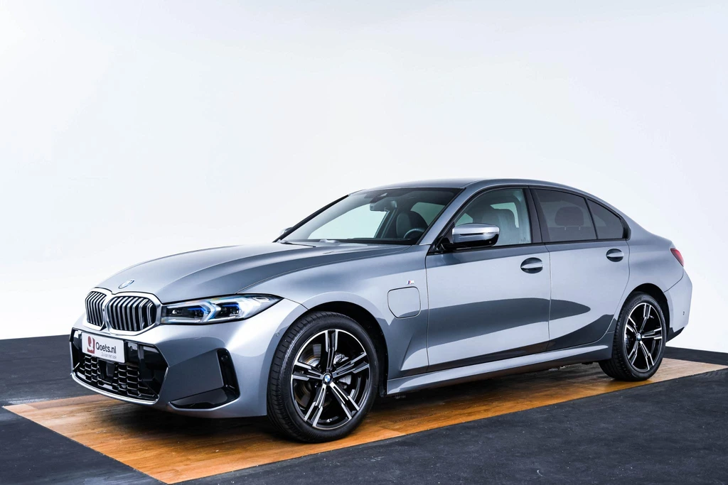 BMW 3 Serie – foto 3