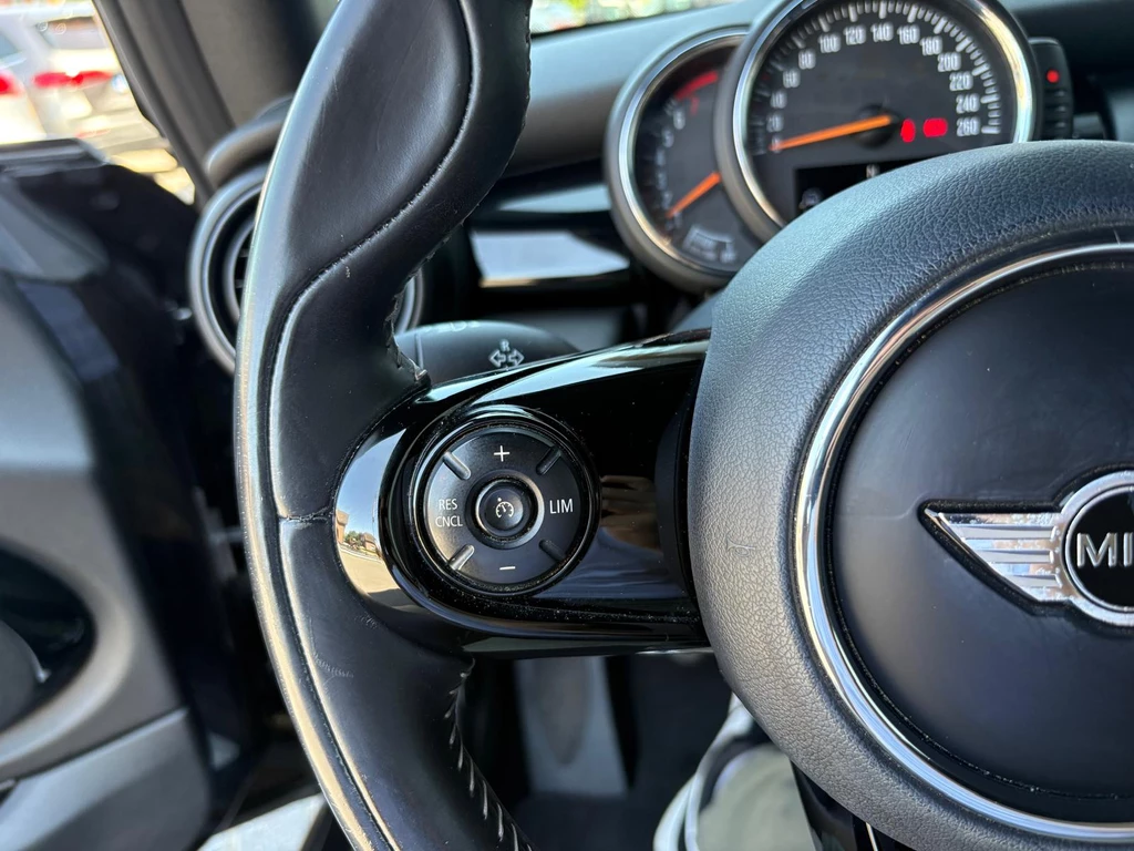 MINI Cooper Cabrio – foto 9