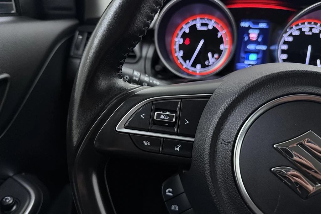 Suzuki Swift – foto 26