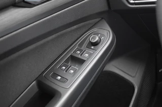 Volkswagen Golf – thumbnail 12