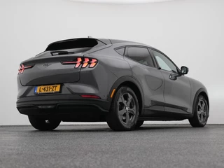 Ford Mustang Mach-E – thumbnail 11