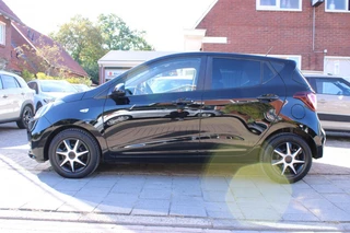 Hyundai i10 – thumbnail 2