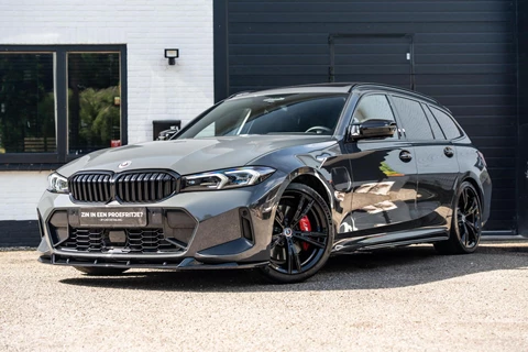 BMW 3-serie Touring 330e M stoel Pano H&K HUD DravitGrau