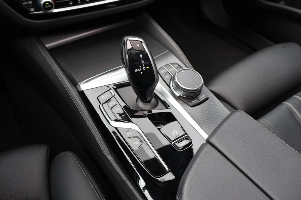 BMW 5 Serie – foto 38