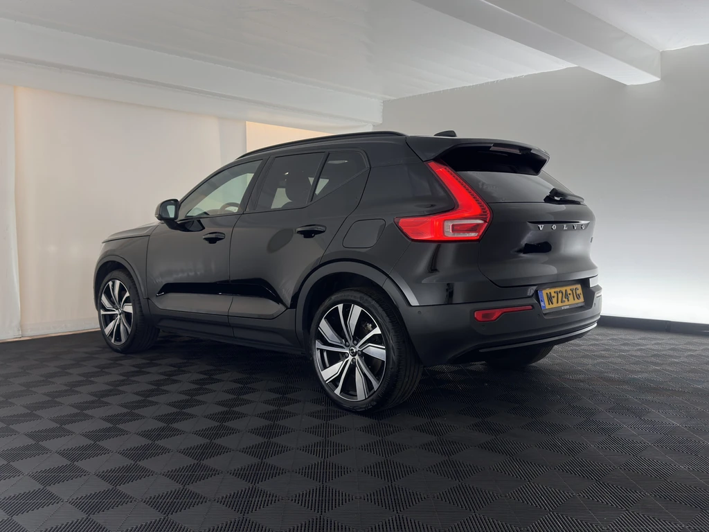 Volvo XC40 – foto 2
