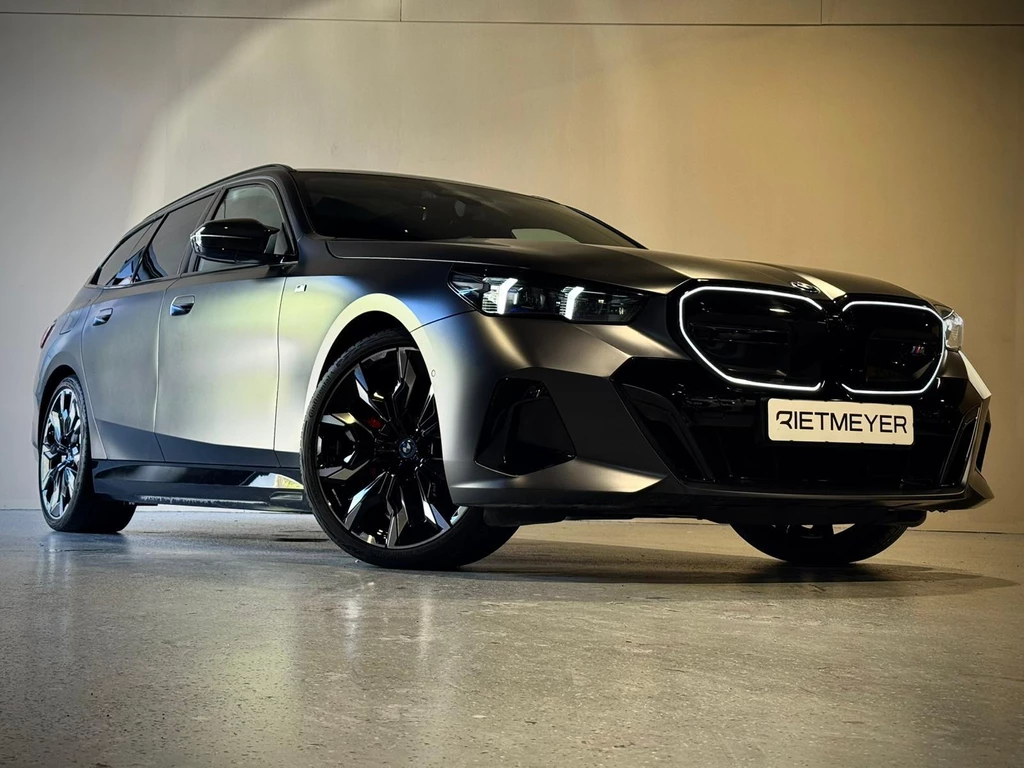 BMW i5 – foto 9