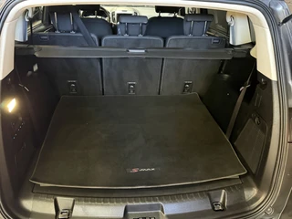 Ford S-Max – thumbnail 13
