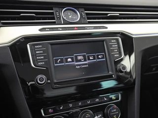 Volkswagen Passat – thumbnail 28