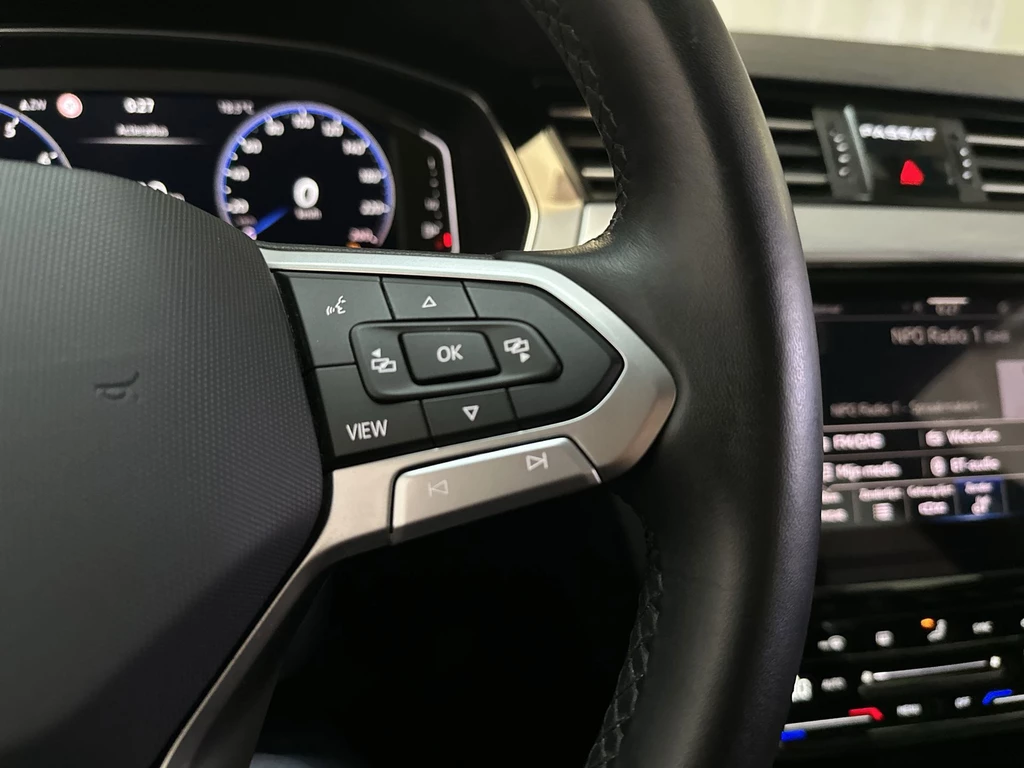 Volkswagen Passat – foto 24