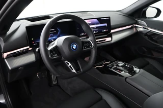 BMW i5 – thumbnail 51