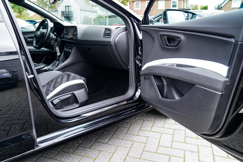 SEAT Leon – foto 26