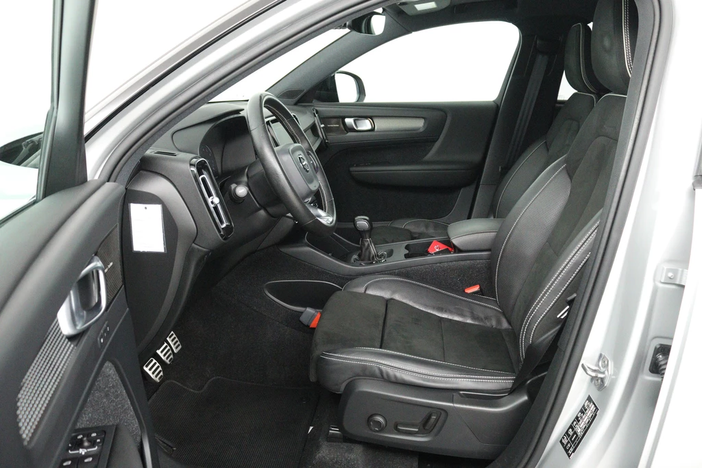 Volvo XC40 – foto 22