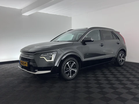 Kia Niro 1.6 GDi Hybrid DynamicPlusLine (INCL.BTW) Aut. *PANO | LEATHER | DIGI-COCKPIT | NAVI-FULLMAP | DAB | ADAPTIVE-CRUISE | CAMERA | HEATED-COMFORTSEATS | KEYLESS | PRIVACYGLASS | SHIFTPADDLES | CARPLAY | HEAD-UP | ...