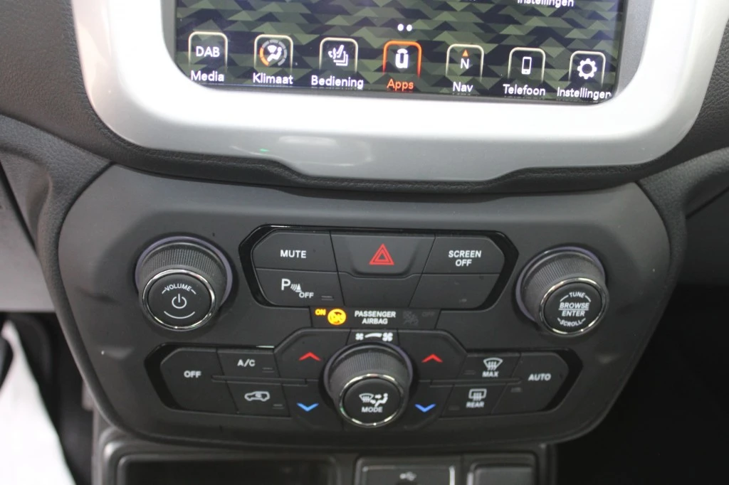 Jeep Renegade – foto 23