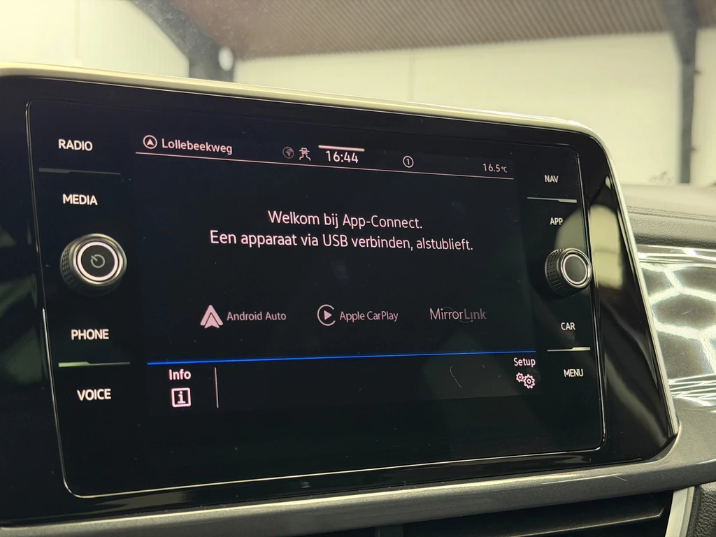 Volkswagen T-Roc – foto 33
