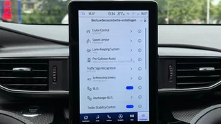 Ford Explorer – thumbnail 20