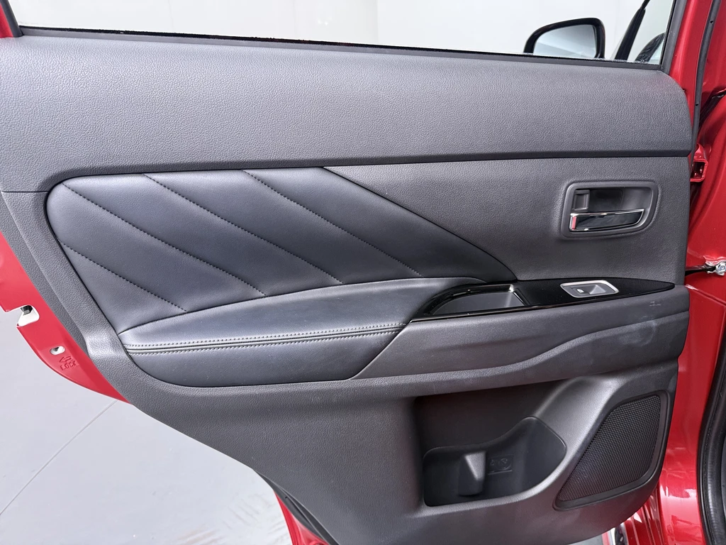 Mitsubishi Outlander – foto 37