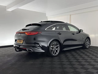 Kia ProCeed – thumbnail 4