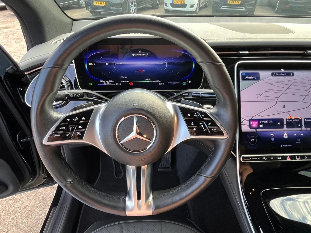 Mercedes-Benz EQE – foto 21