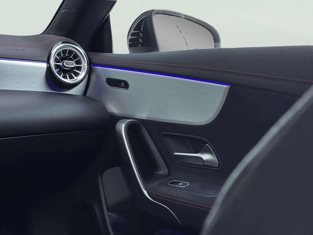 Mercedes-Benz CLA – foto 13