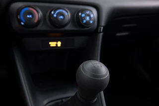 Toyota Yaris – thumbnail 16
