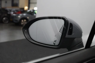 Volkswagen Passat – thumbnail 35