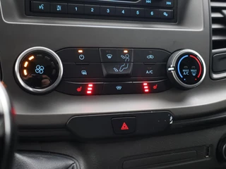 Ford Transit Custom – thumbnail 24