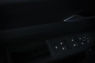 Volkswagen Golf – thumbnail 11